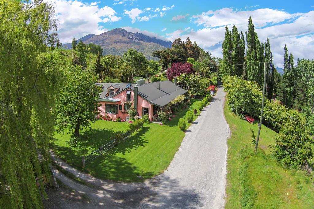 The Ferry Bed & Breakfast Queenstown Exterior photo