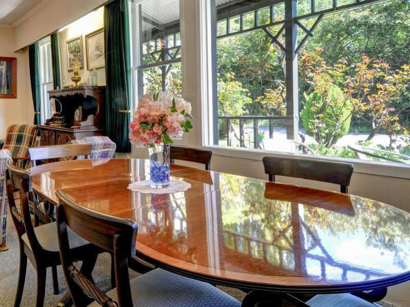 The Ferry Bed & Breakfast Queenstown Exterior photo