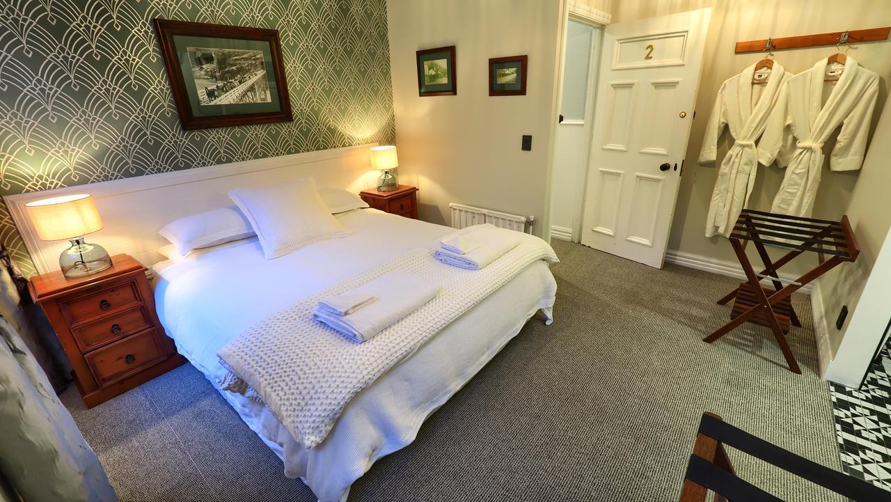 The Ferry Bed & Breakfast Queenstown Exterior photo
